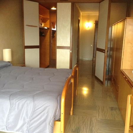 Residenze Garden Aparthotel Rome Room photo